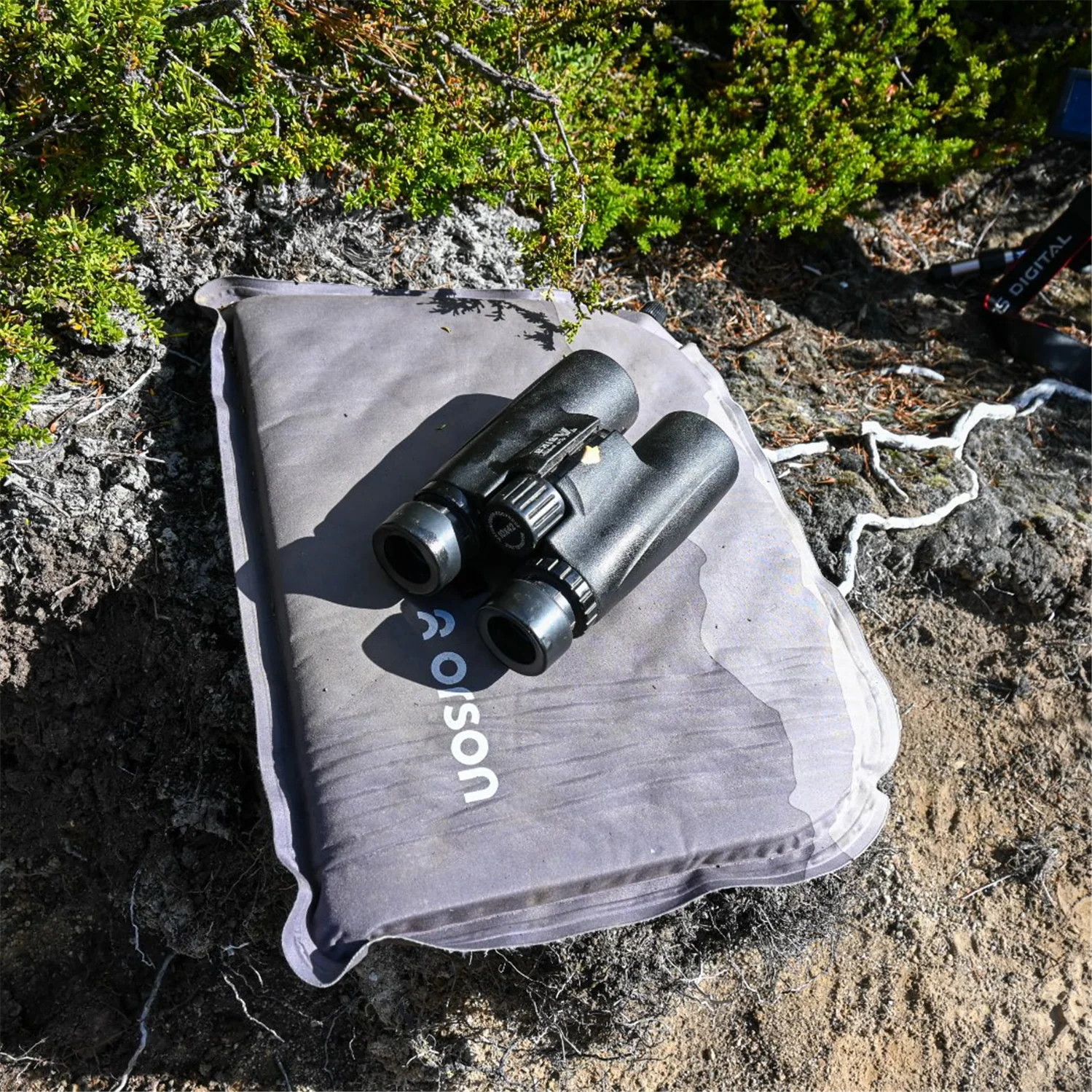 Orson Self Inflating Seat Cushion - Image 4